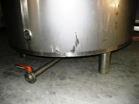 2000 LTR VERTICAL STORAGE ACID-PROOF TANK